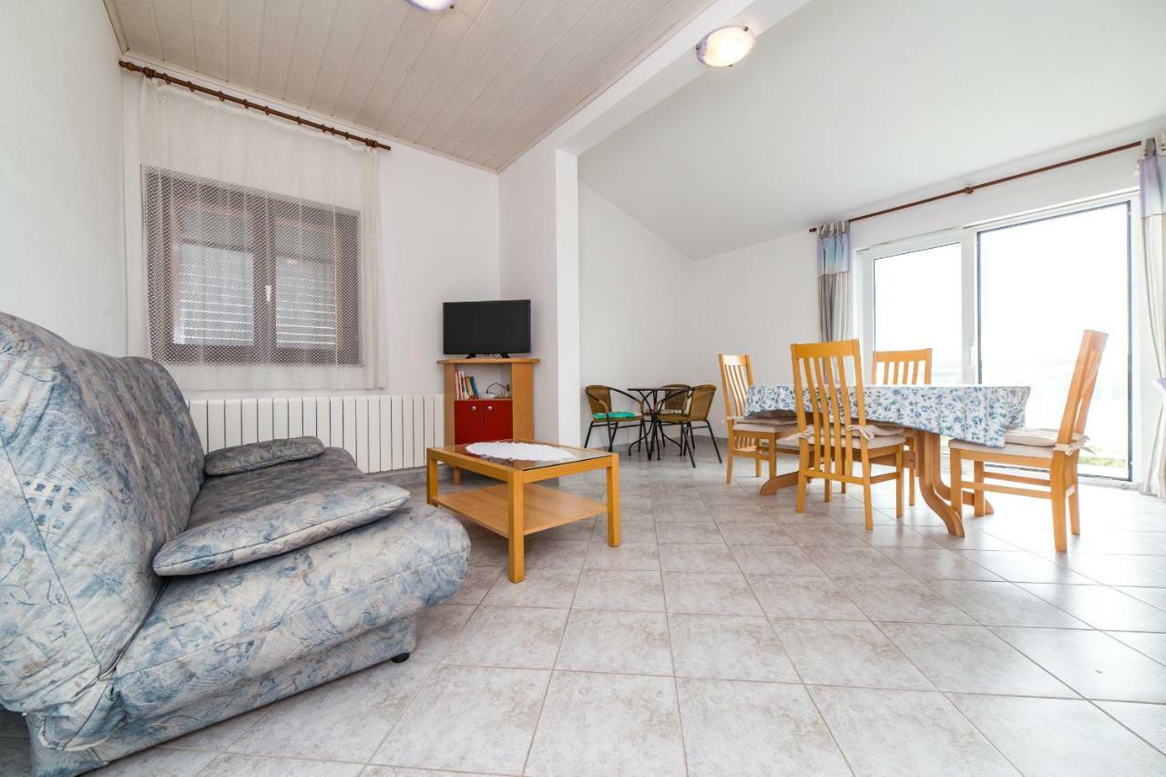 טרוגיר Apartments Rose מראה חיצוני תמונה